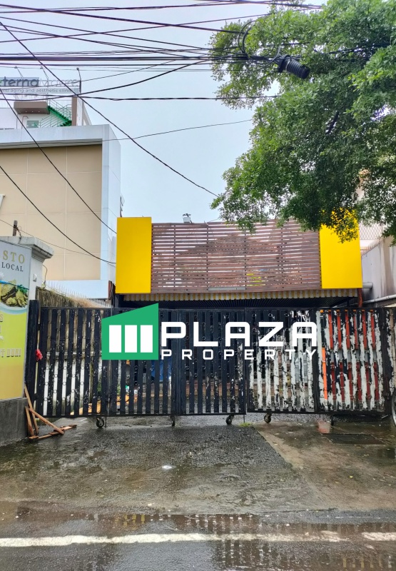 Disewakan rumah di kawasan bisnis Makassar